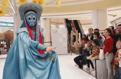 場(chǎng)景創(chuàng)新驅(qū)動(dòng)消費(fèi)升級(jí) 龍湖重慶時(shí)代天街以“樂園化經(jīng)營”打造全新文化消費(fèi)生態(tài)